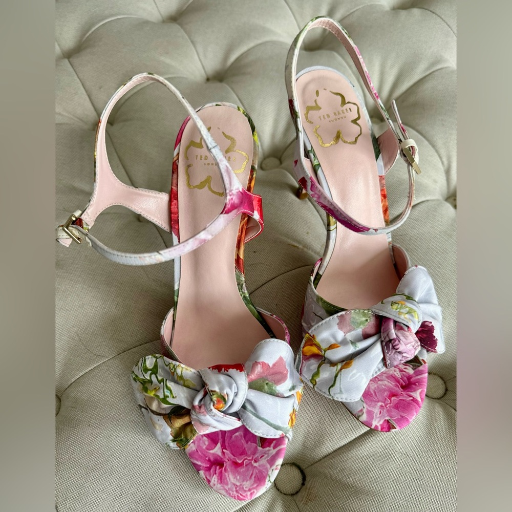 - Ted Baker Neelia Floral Ankle Strap Sandal